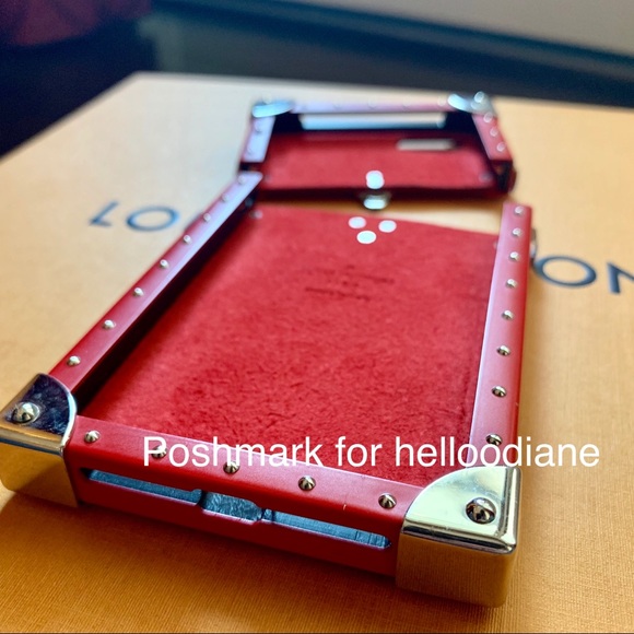 Louis Vuitton x SUPREME iPhone Trunk Case - Picture 4 of 6